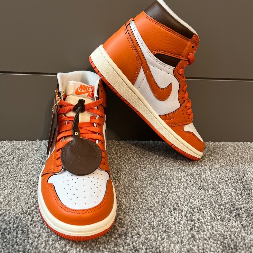 Nike WMNS Air Jordan 1 High OG Starfish DO9369-101 Authentic New Woman US 6